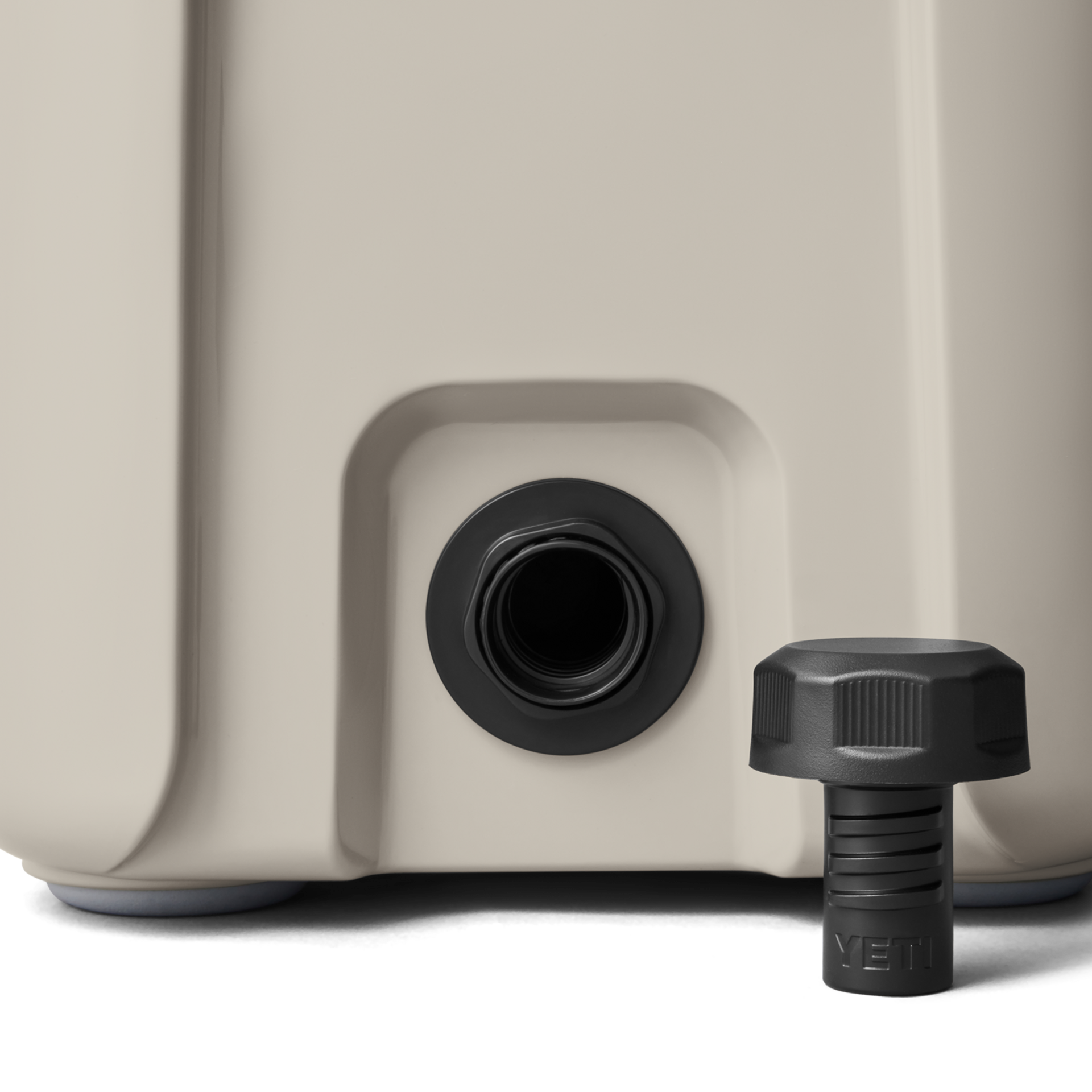 Roadie&reg;, Cape Taupe, large