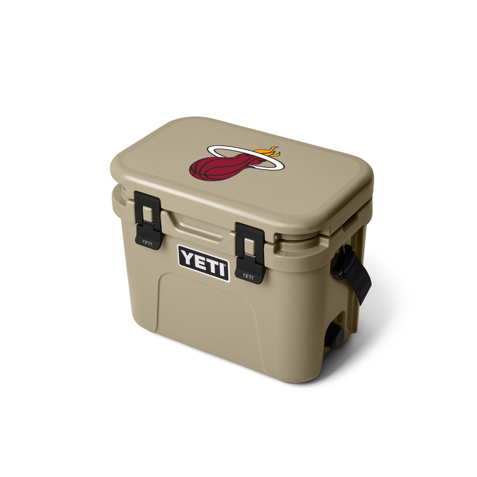 Roadie&reg; 15 Hard Cooler