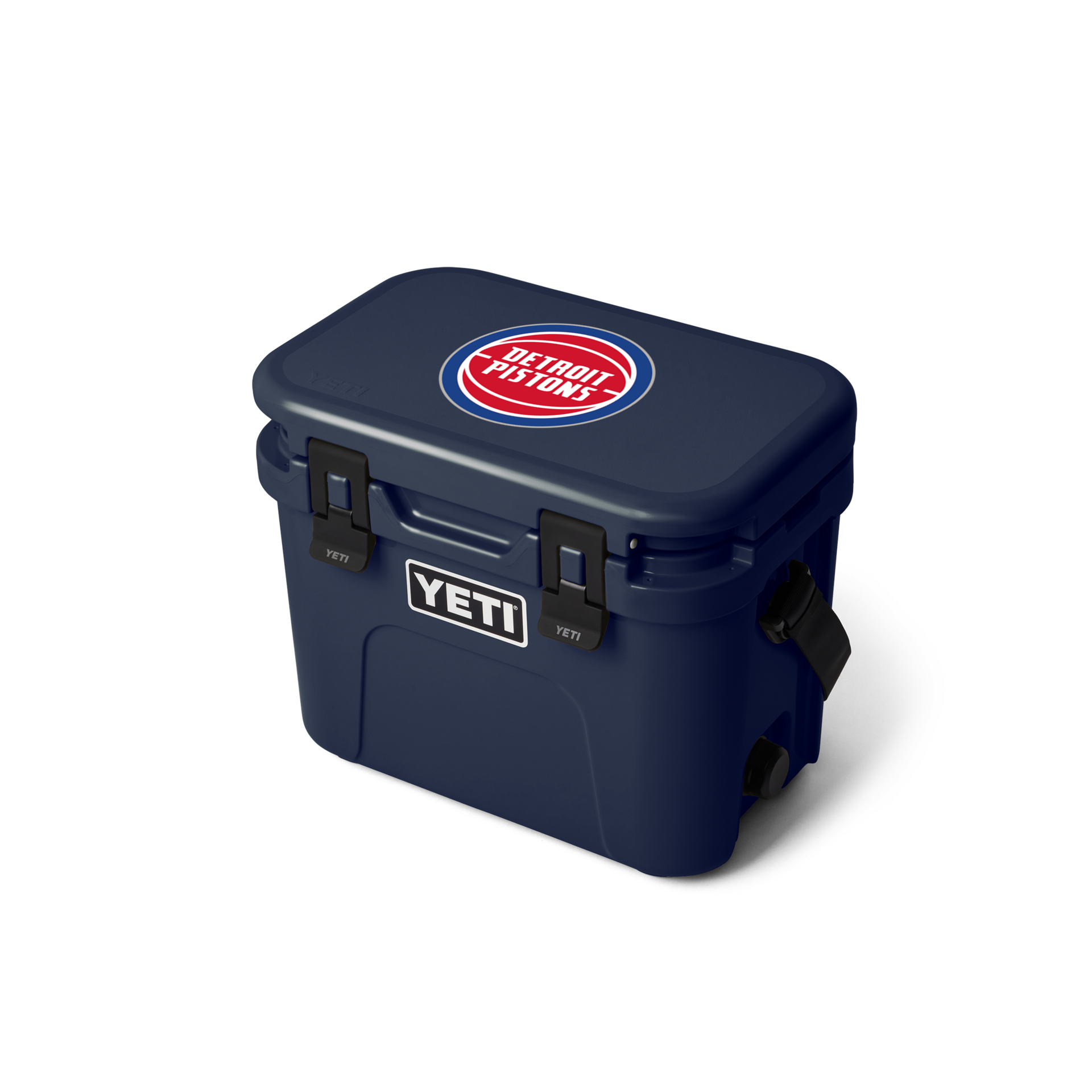 Roadie&reg; 15 Hard Cooler