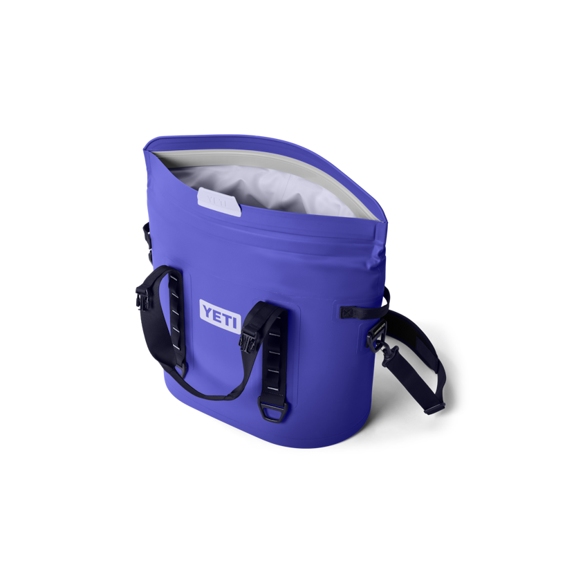 YETI Hopper M30 Soft Cooler YETI Hopper M30 Soft Cooler