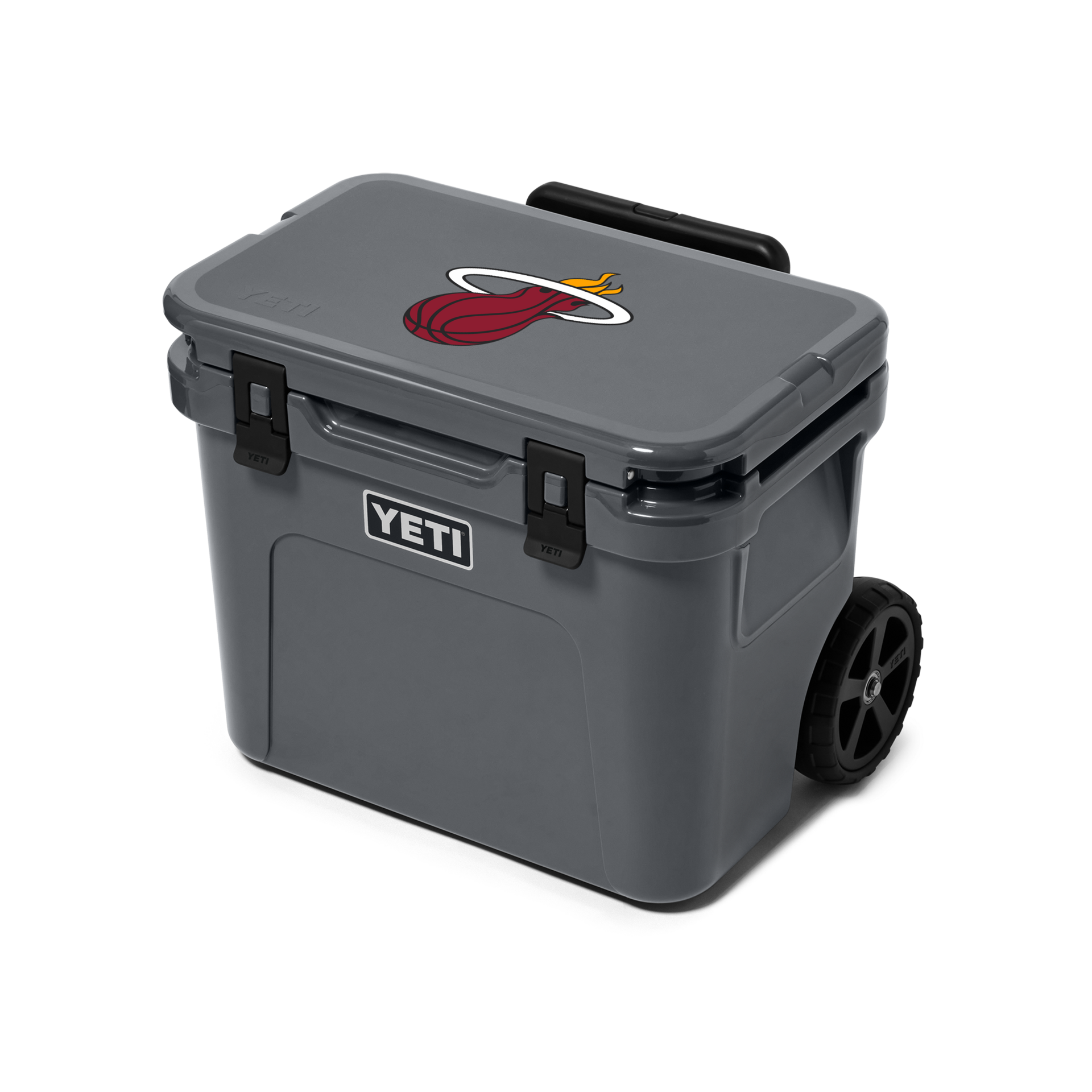 Roadie&reg; 32 Wheeled Cooler