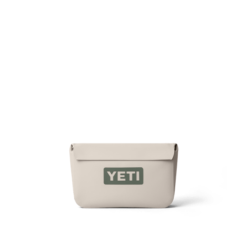 Crossroads® 22L Backpack