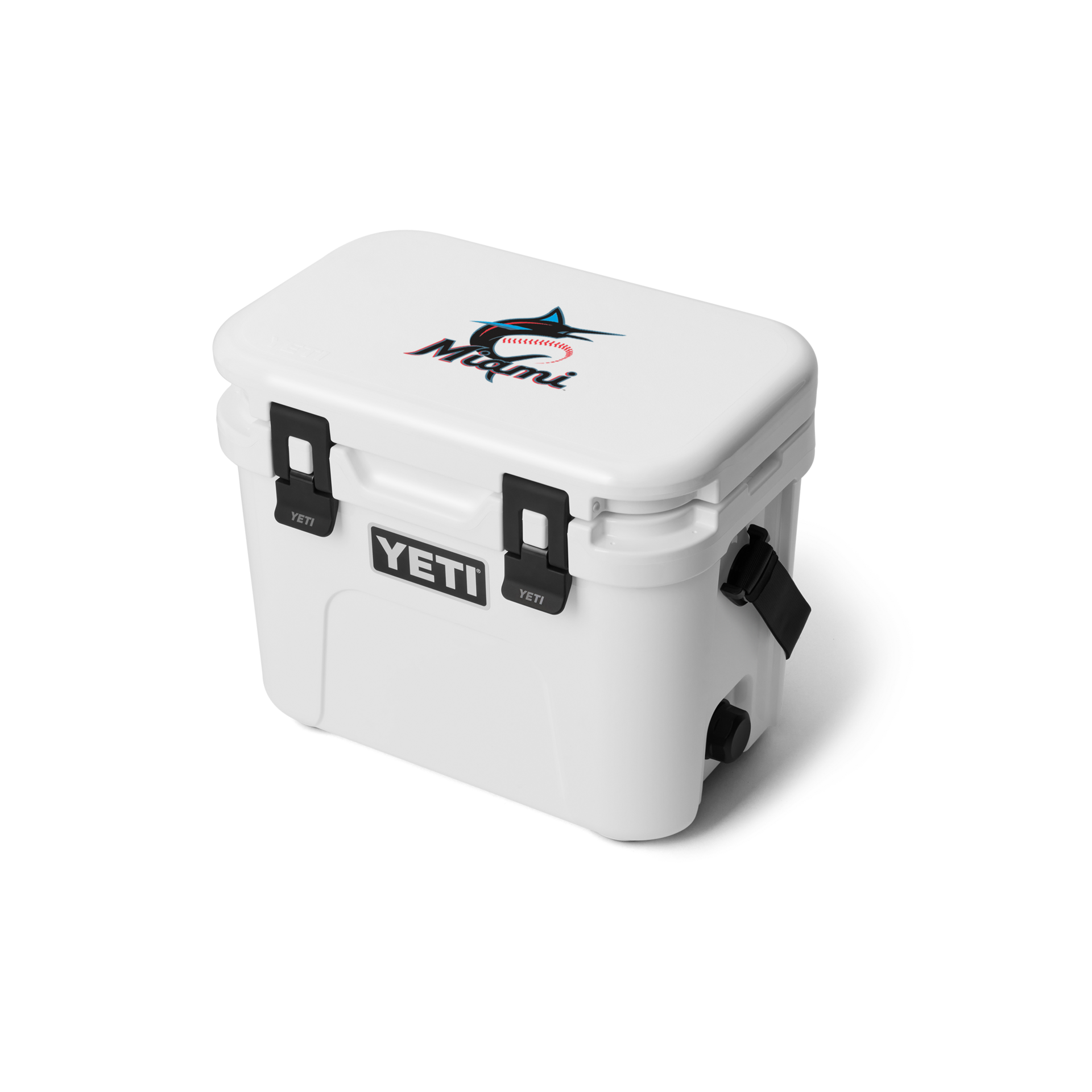Roadie&reg; 15 Hard Cooler