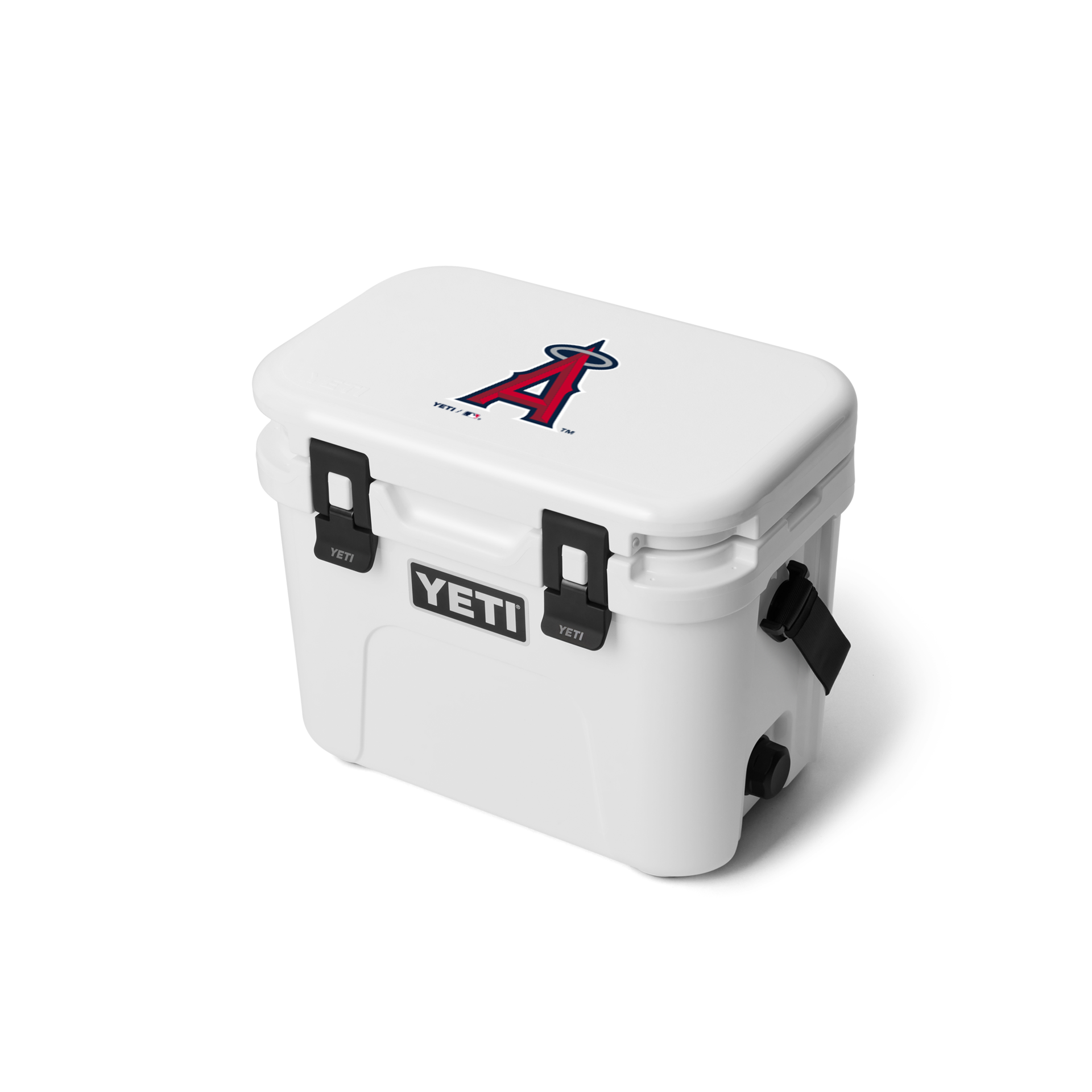 Roadie&reg; 15 Hard Cooler