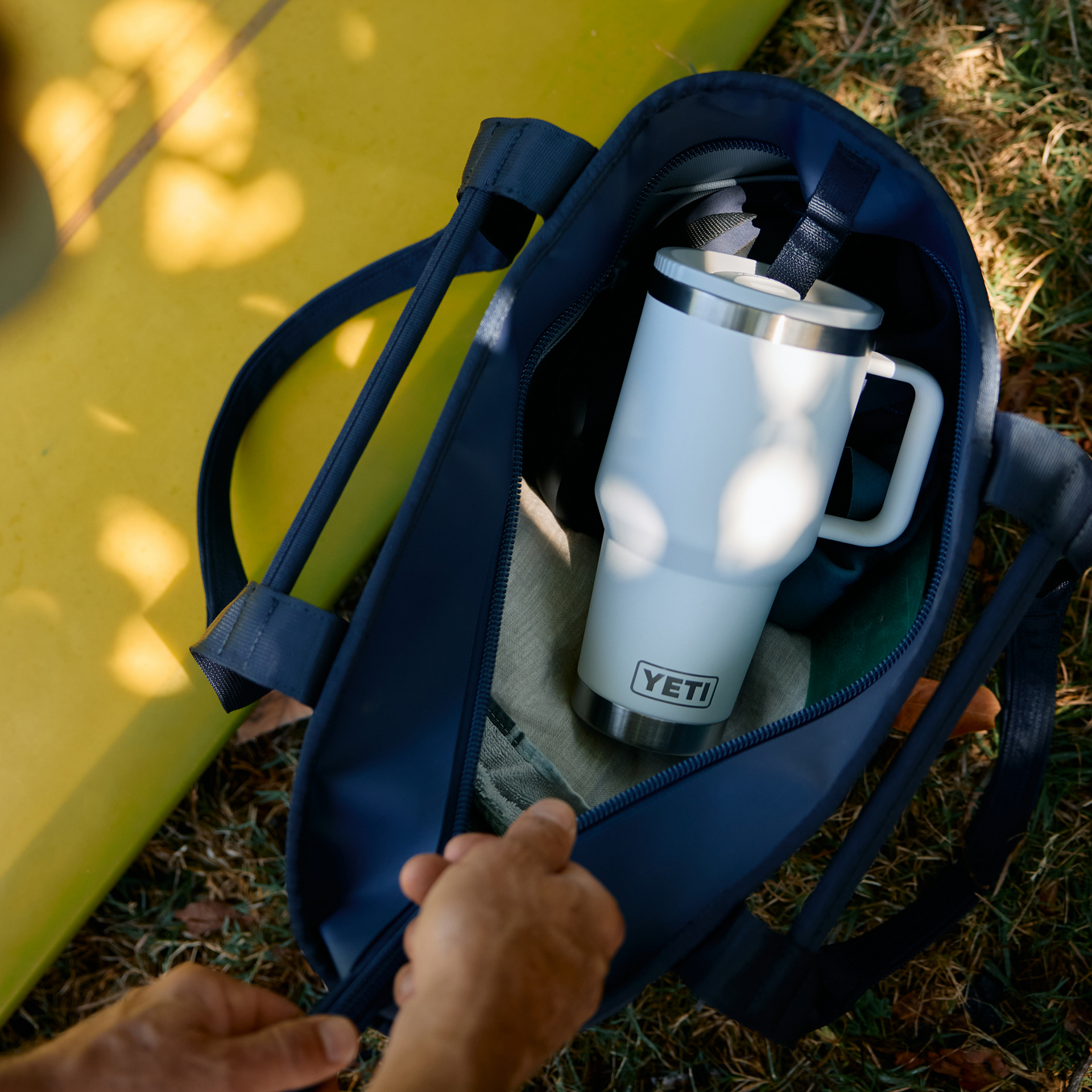 887 ML Travel Mug, Cape Taupe, large