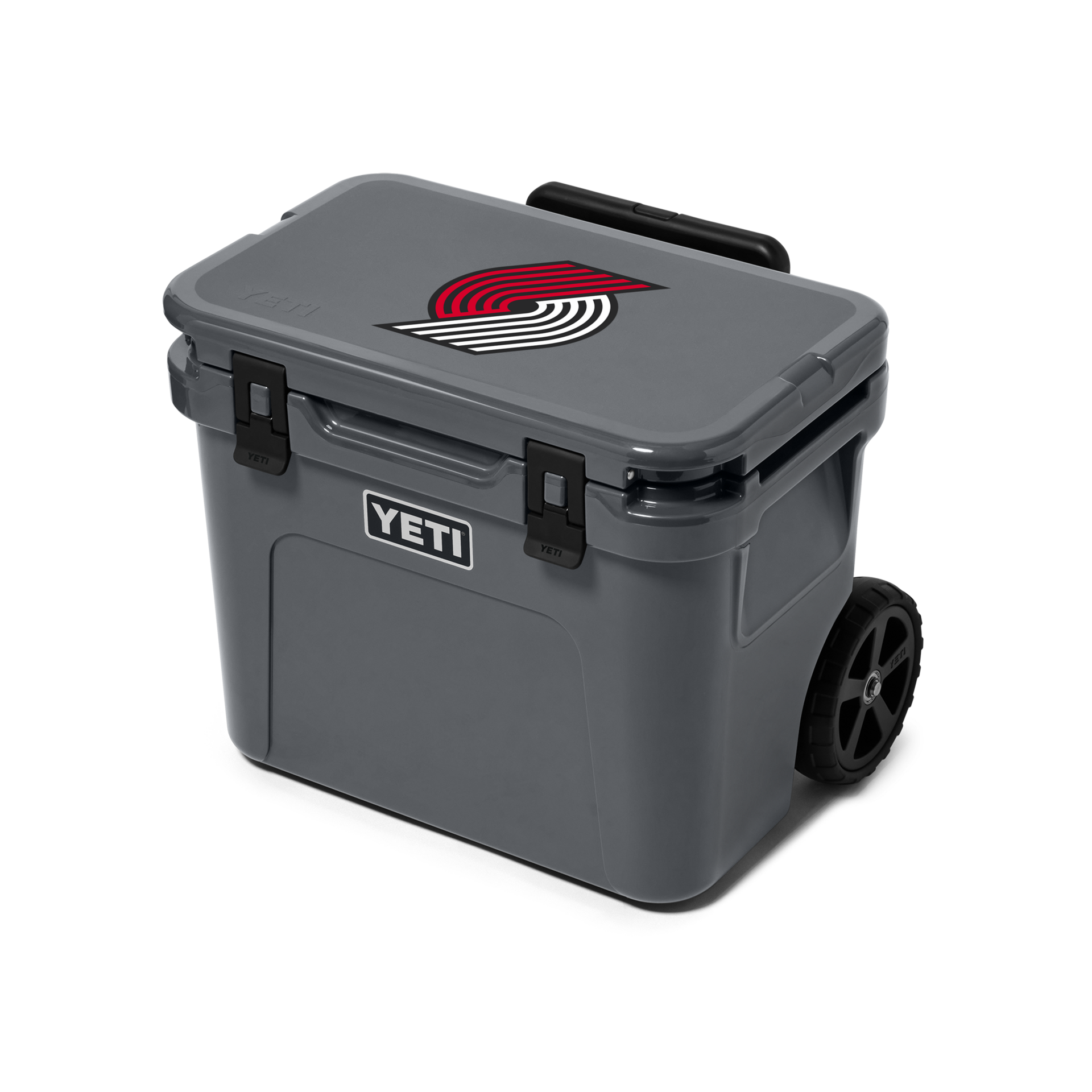 Roadie&reg; 32 Wheeled Cooler