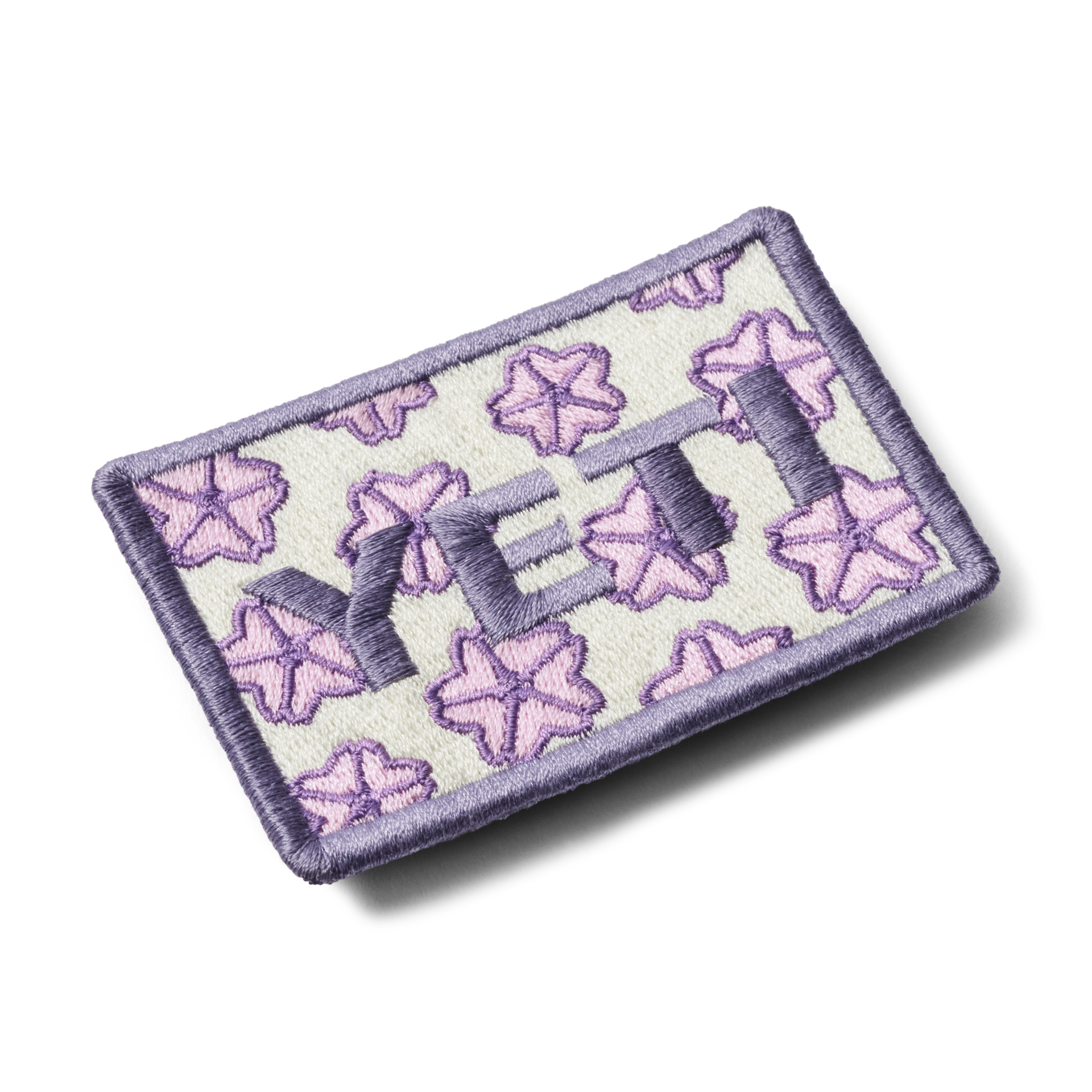 Fleur de cerisier, Fleur de Cerisier, large