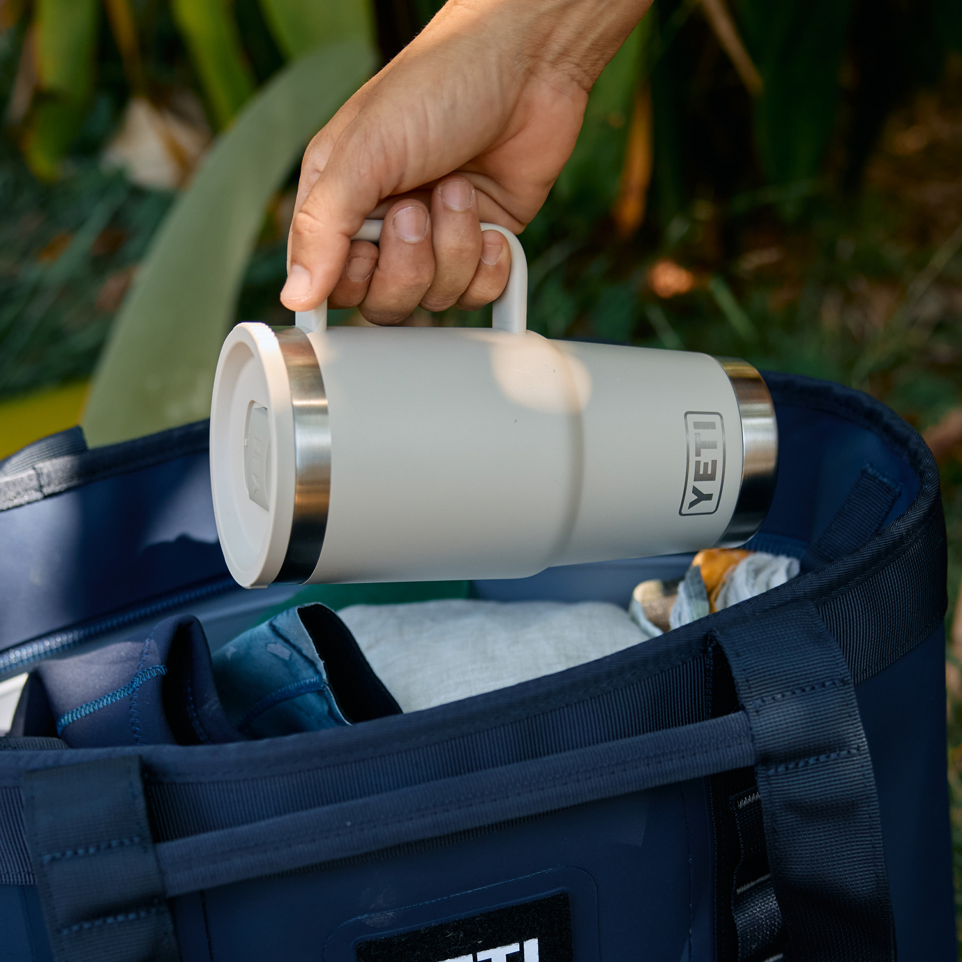 591 ML Travel Mug, Navy, large
