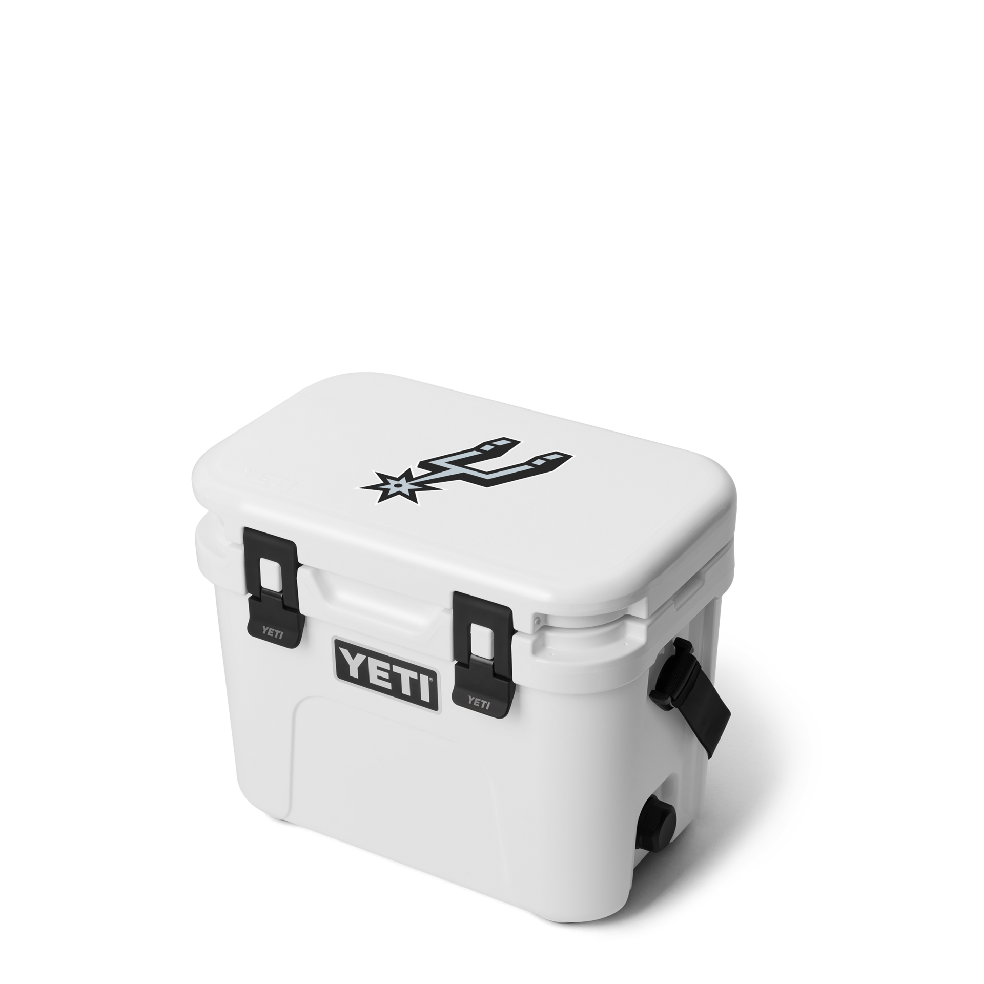 Roadie&reg; 15 Hard Cooler