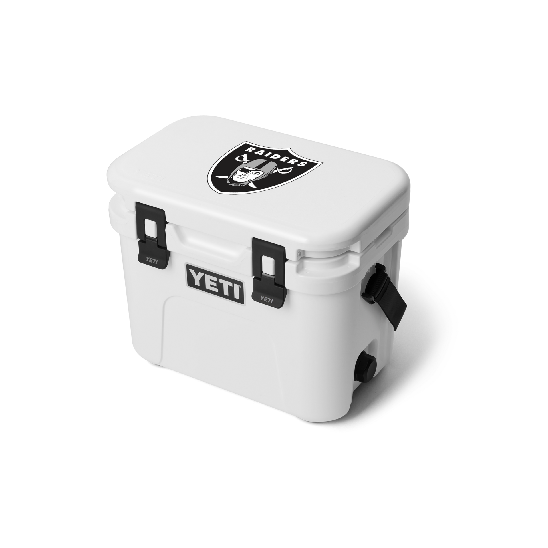 Roadie&reg; 15 Hard Cooler