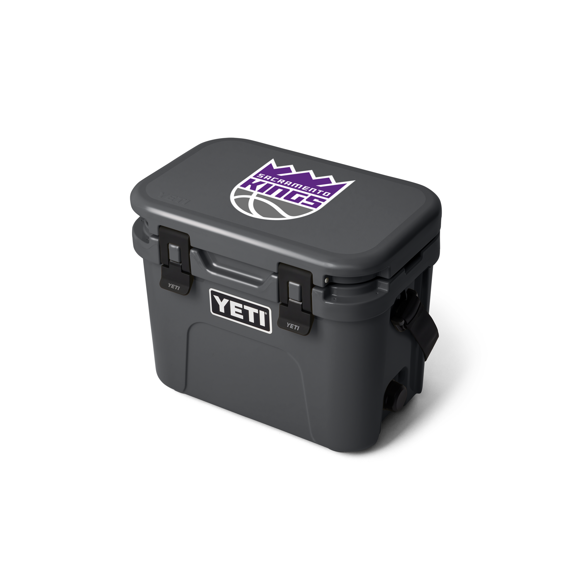 Roadie&reg; 15 Hard Cooler