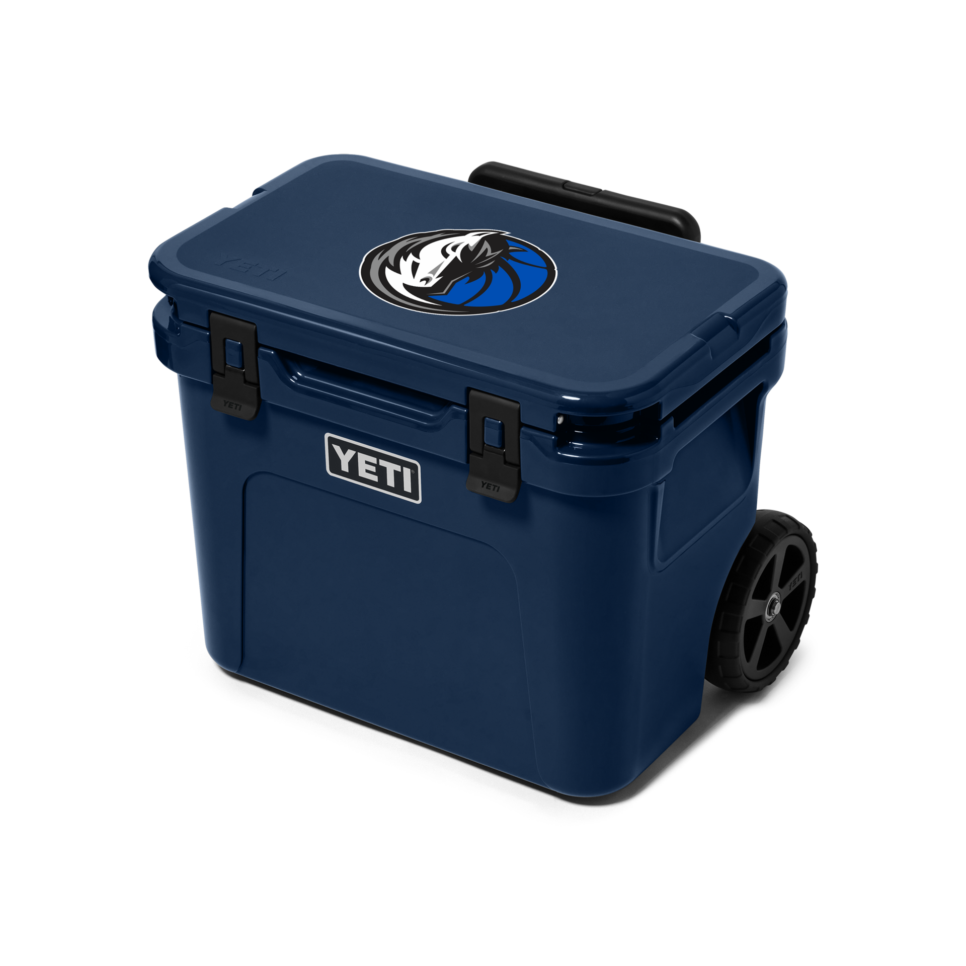 Roadie&reg; 32 Wheeled Cooler