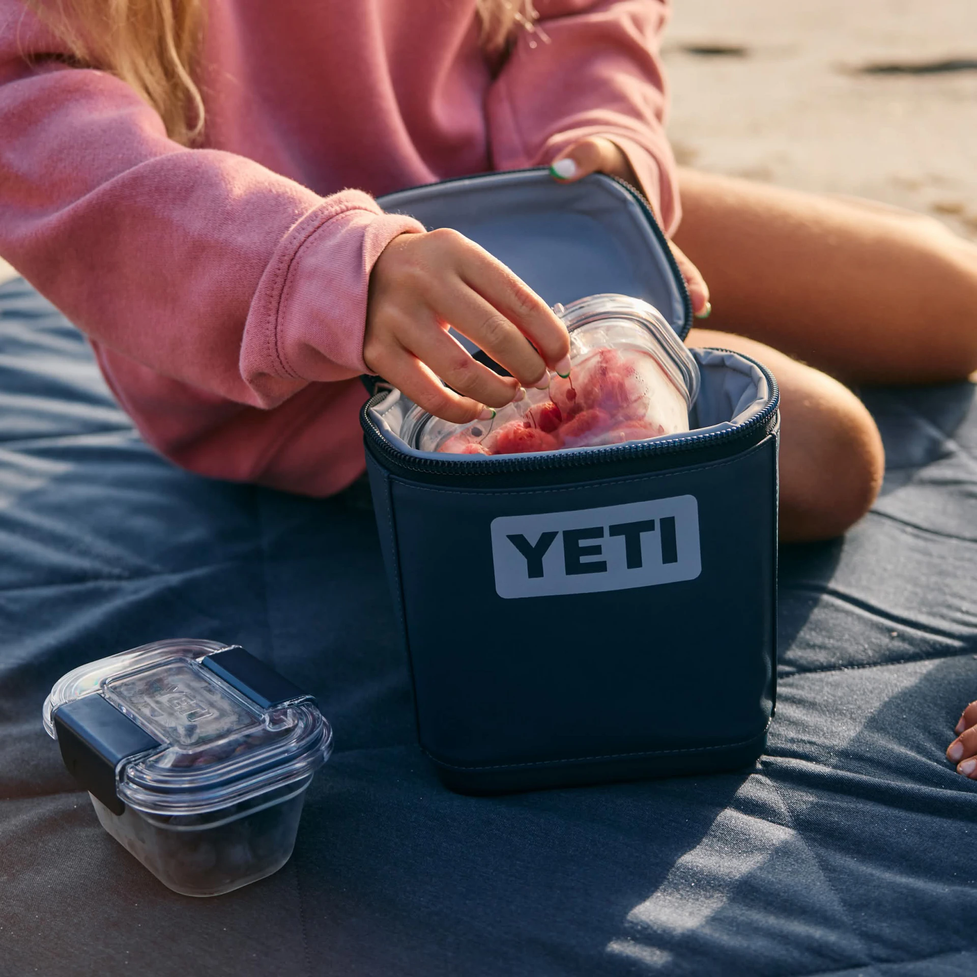 YETI Daytrip 2L Snack Box