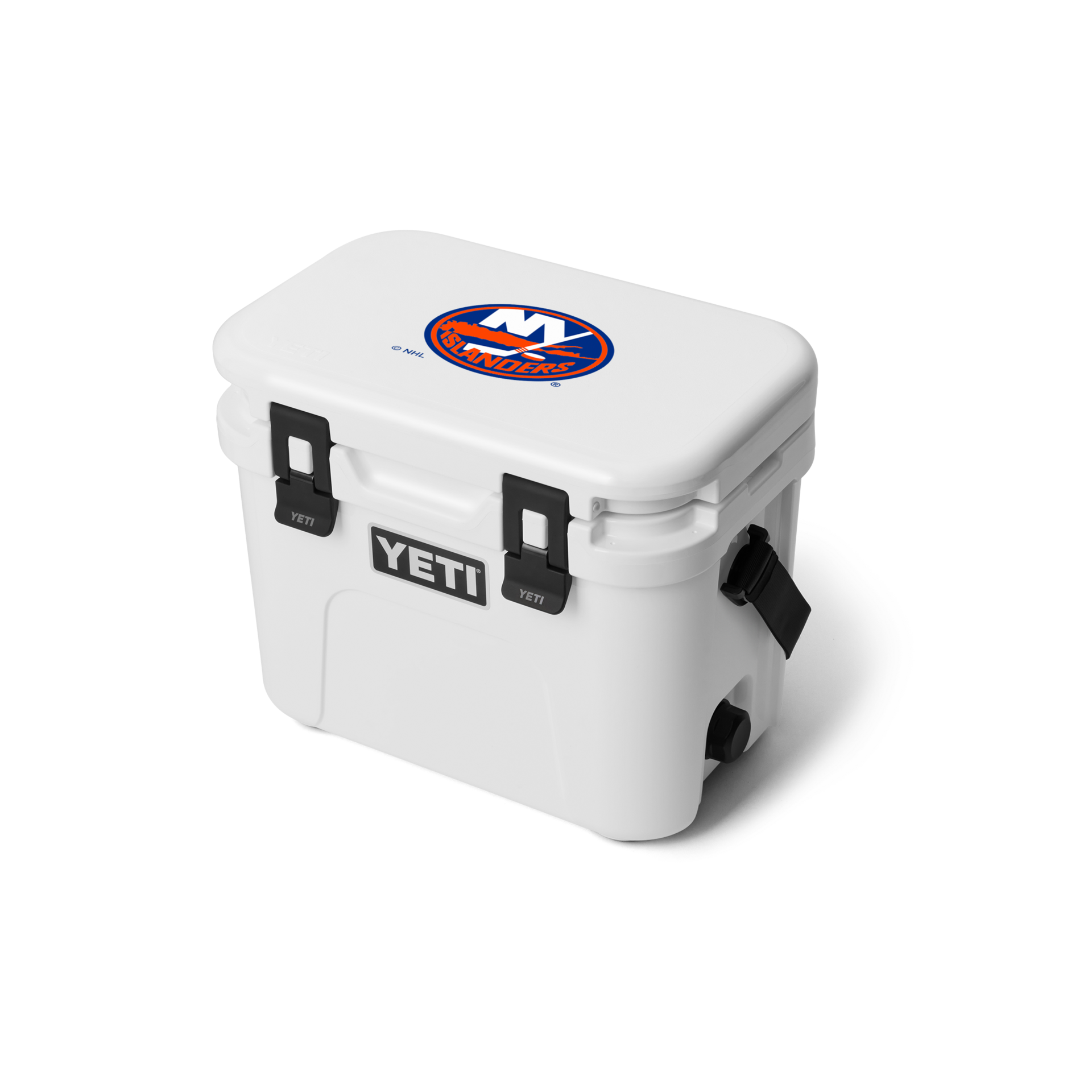 Roadie&reg; 15 Hard Cooler