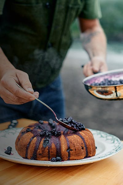 CA_Thanksgiving_Blueberry_Cake