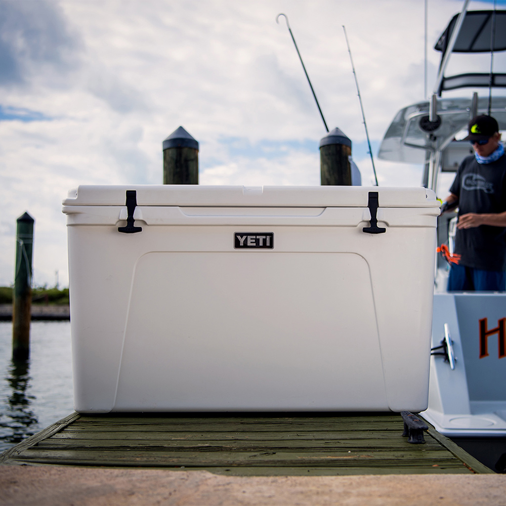 Fabrico　YETI YETI: Drinkware, Hard Coolers, Soft Coolers, Bags and More