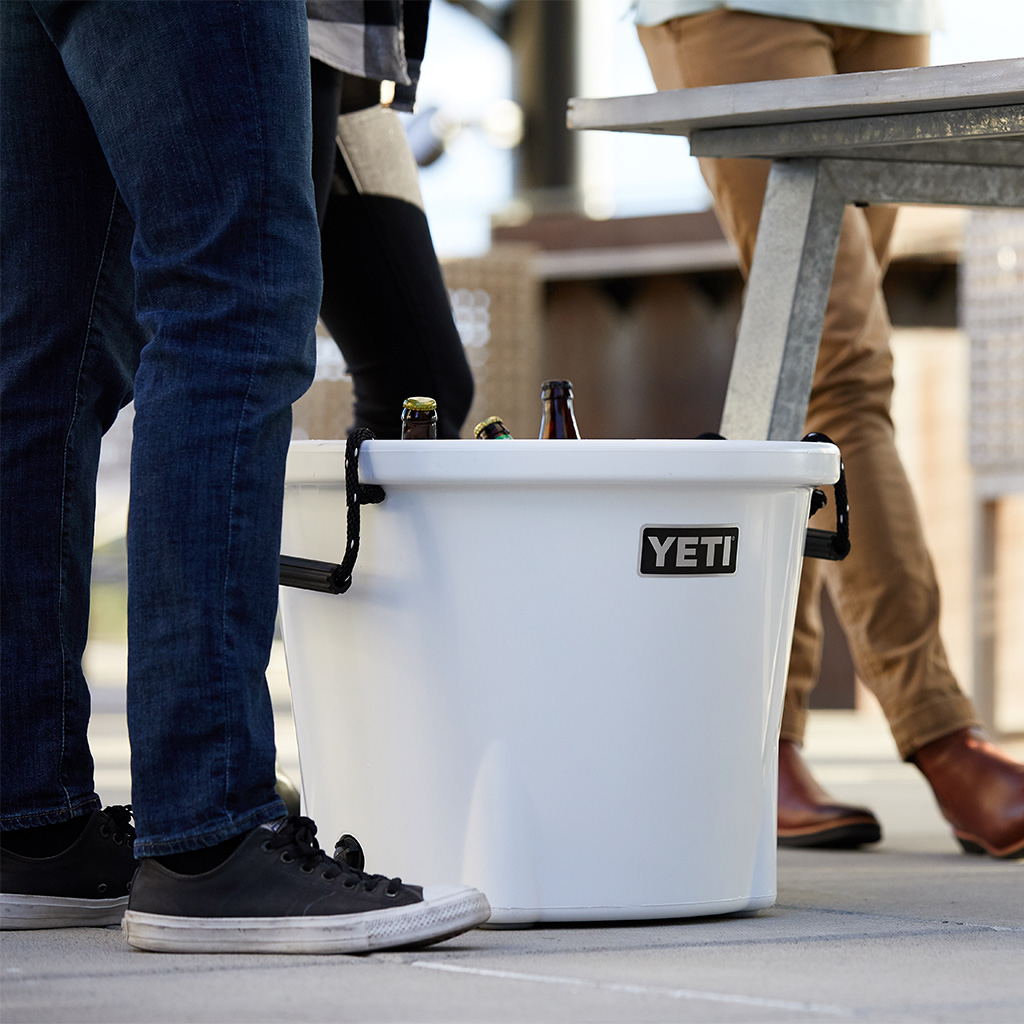 Yeti Tank Ice Bucket - Thumbnail 2