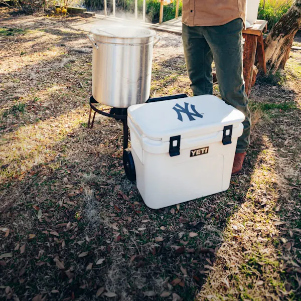 Ceramic Mug in Black