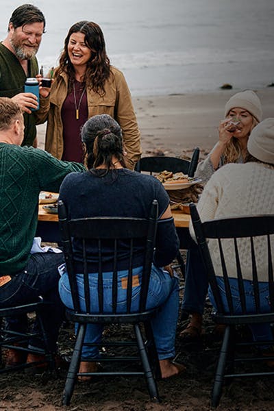 Lifestyle_CA_Thanksgiving_Friendsgiving