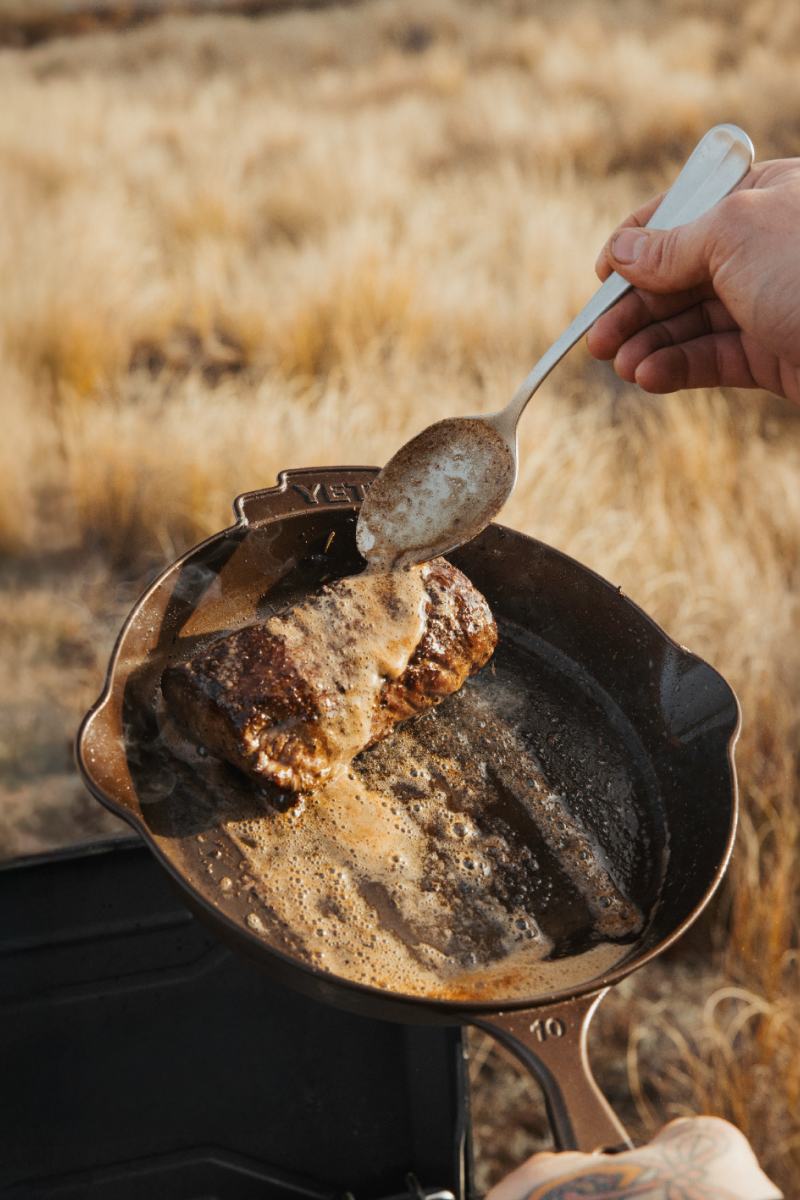 実物 イエティYETI CAST IRON SKILLET USA 希少・新品 YETI 12