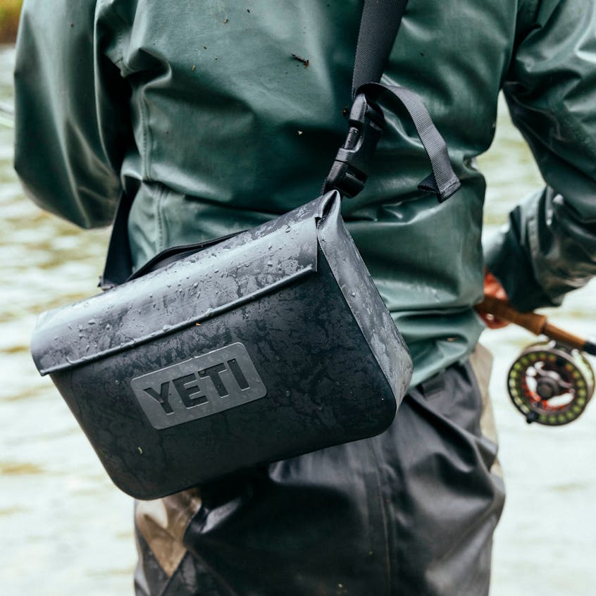 追跡便【YETI】防水バッグ 3L GEAR CASE &ストラップセット YETI® SideKick Dry 3 Liter Waterproof Gear Case