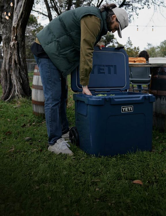 Roadie Cooler in Navy