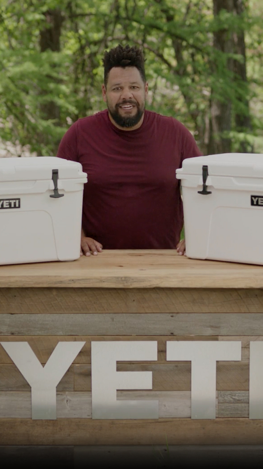 イエティ クーラー　タン Tundra 35 Tan YETI Coolers YETI Tundra 35 Insulated Chest Cooler, Tan at Lowes.com