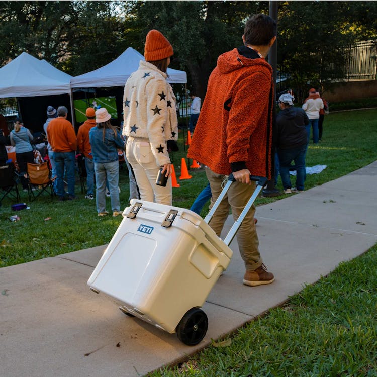 tailgating